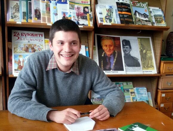 5.09.radichkov ВНУК НА РАДИЧКОВ НЕ ОЗНАЧАВА ПИСАТЕЛ