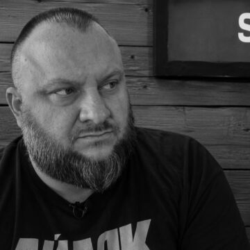 701778036_1578013510803660_3584609710186899940_n Илюзията за информираност: Как инфлуенсърството подмени и бавно убива истинската журналистика