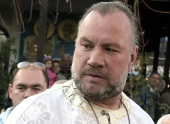 96372655932936951 СЕНЗАЦИОННО РАЗКРИТИЕ! Зад олтара на отец БОЯН Саръев: Секретните досиета, милионите в кеш и кървавите изповеди, които мъртвецът отнесе в гроба