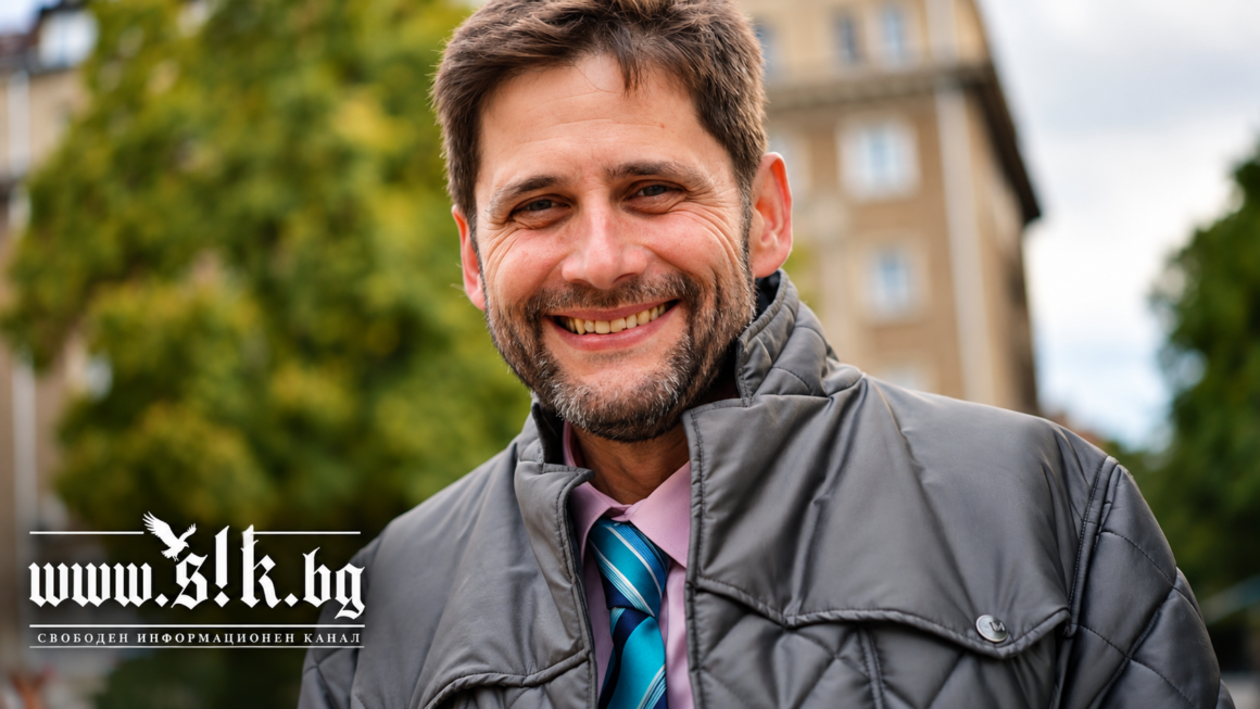 В сянката на доцент Таков: „Да, България“ предаде идеологът си и подмени каузата с парламентарна търговия