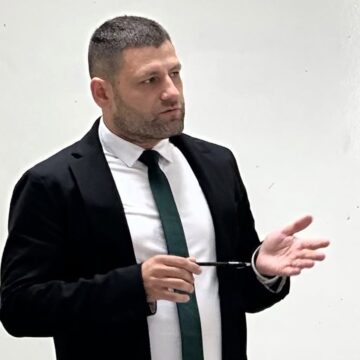 Добричкият клан Пеловски превзема властта: Място под слънцето за калинките на прехода