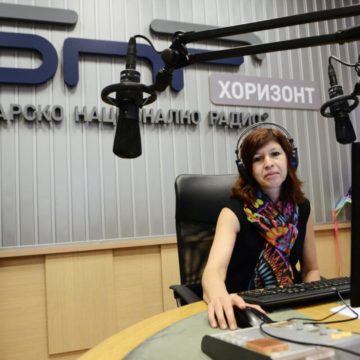 Screenshot 2026-09-21 at 12.44.13 Слушате БНР, говори ‘Капитал’: Силвия Великова и схемата за пране на политически имидж на гърба на данъкоплатците