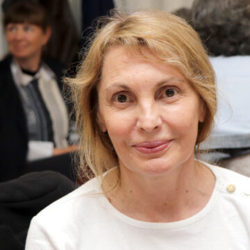 af0c84d7-bb0e-4bc2-b96b-2e7165358d76 Ексклузивно! Анна Хаджиева от УС на БНР и бивш член на СЕМ и преподавател по журналистика: Ексклузивно пред „Свободният информационен канал“ за скандален договор за 1,267 млн. лв., дигитализацията на БНР и въпросите без конкретни числа