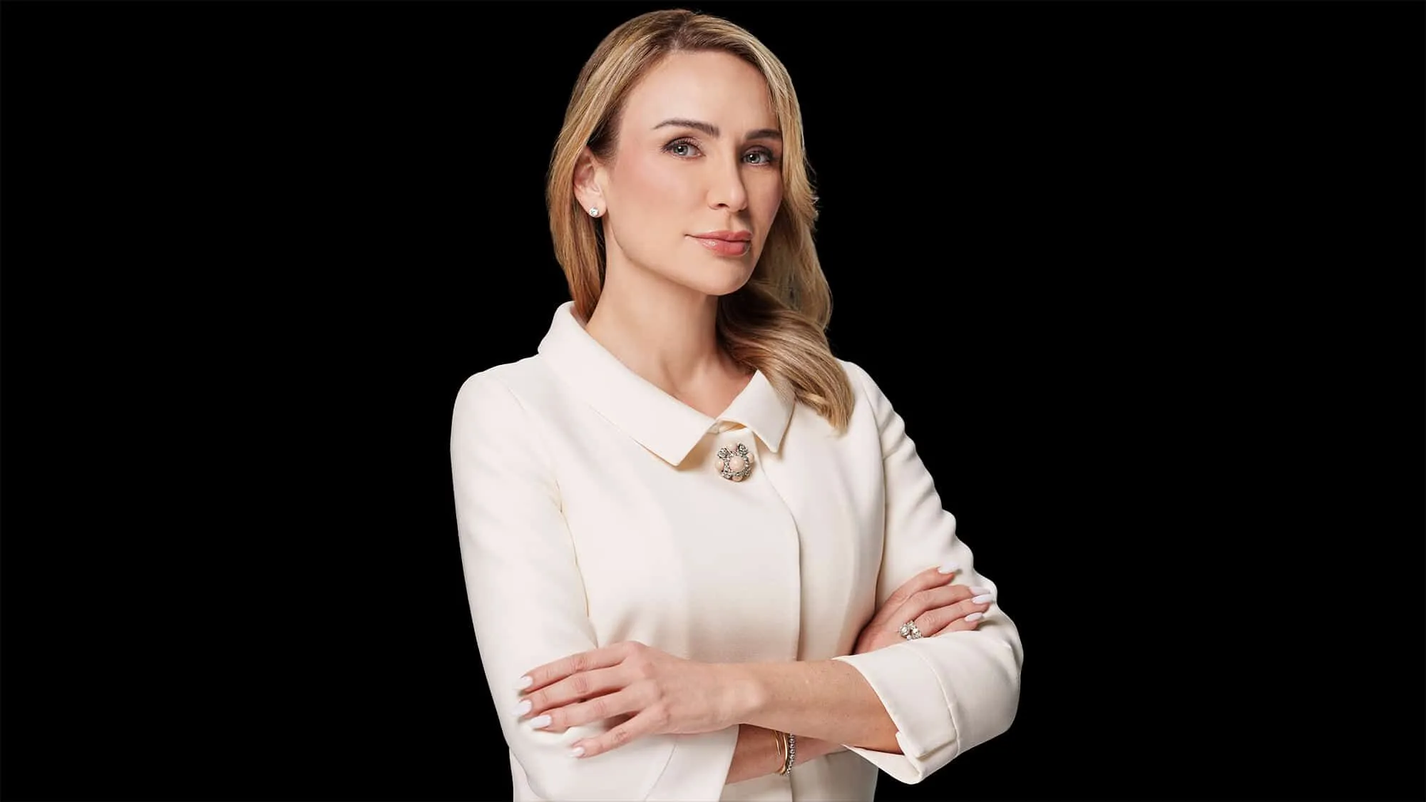 Управляващият партньор в Unique Estates Весела Илиева – жената, която продава милионни илюзии в София и превръща емоциите на богатите в изключителен бизнес.